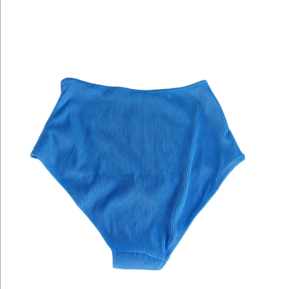 aerie chic vibrant